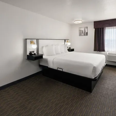 Sylo Hotel Denver Airport, A Ramada By Wyndham Aurora Extérieur photo