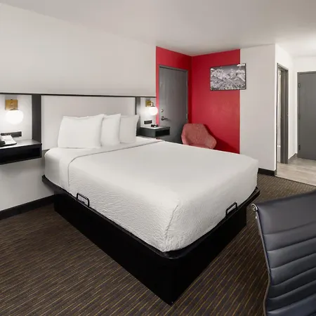 Sylo Hotel Denver Airport, A Ramada By Wyndham Aurora Extérieur photo