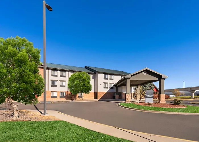 Sylo Hotel Denver Airport, A Ramada By Wyndham