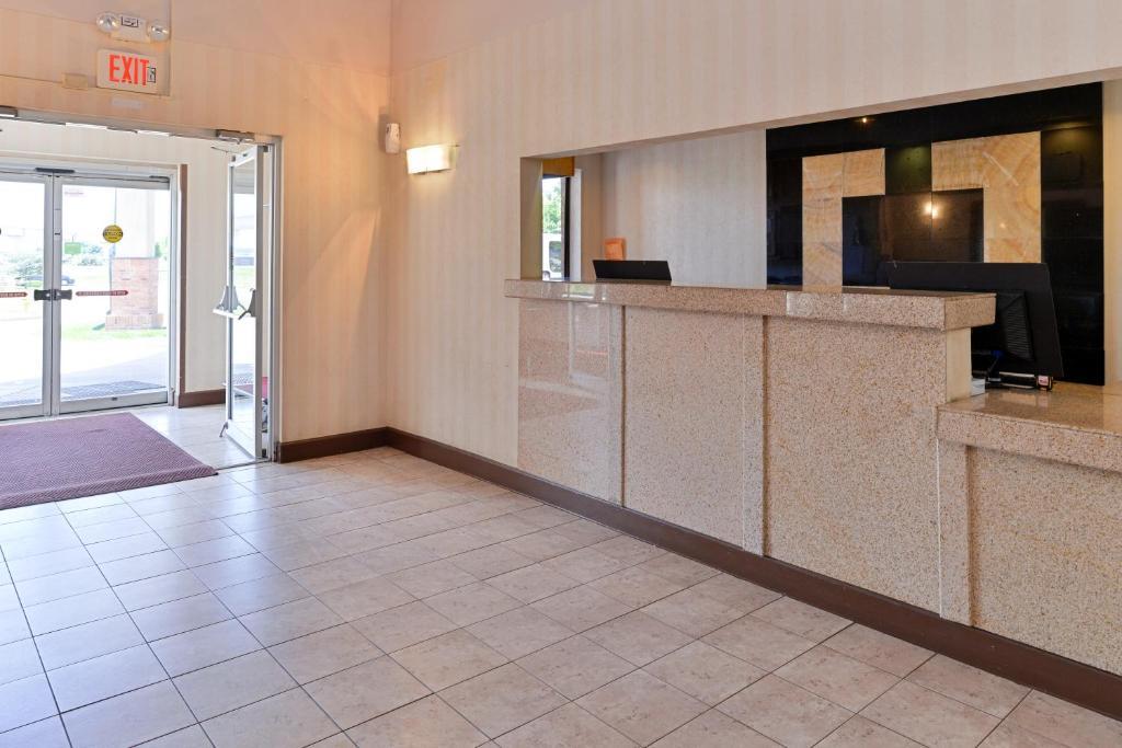 Sylo Denver Airport, A Ramada By Wyndham Hotel 2*