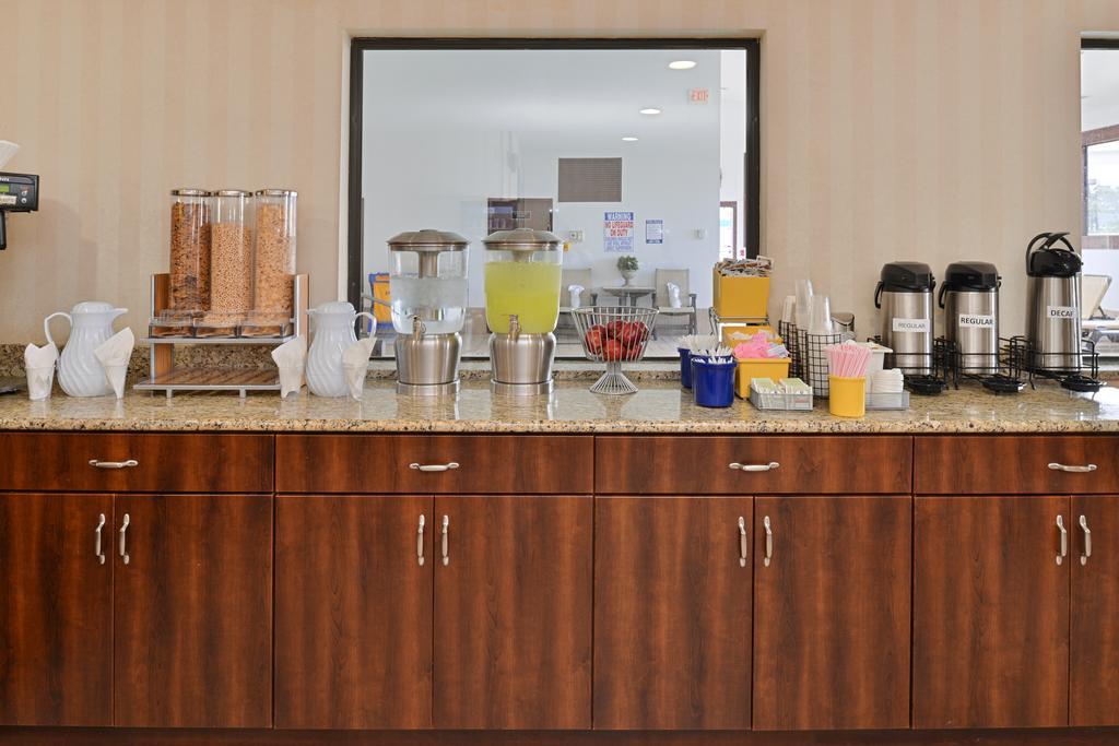 Sylo Denver Airport, A Ramada By Wyndham