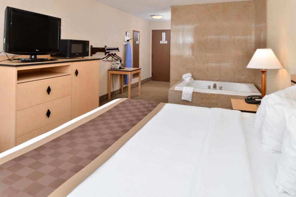 Sylo Denver Airport, A Ramada By Wyndham 2*