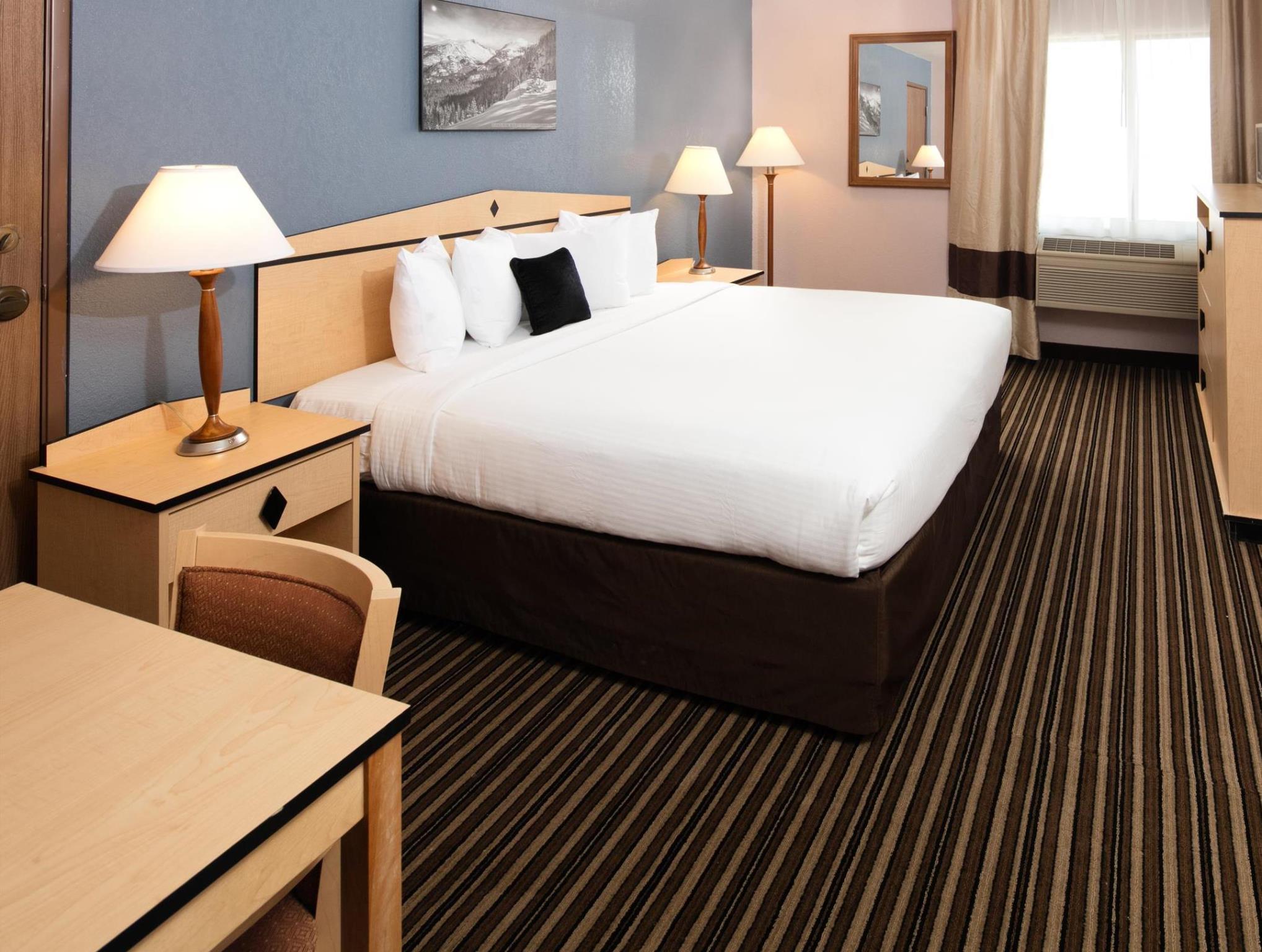 Sylo Denver Airport, A Ramada By Wyndham